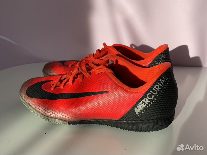 Футзалки nike