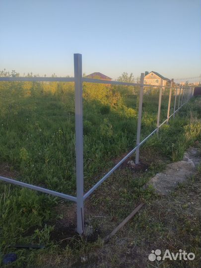 Установка Забора из профнастила, рабицы под ключ