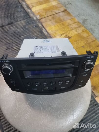 Штатная магнитола на Лифан х60