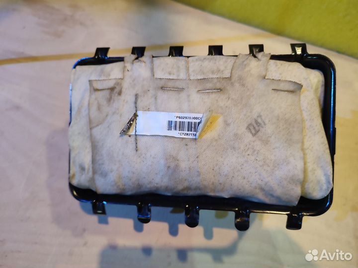 Подушка безопасности в торпеду jeep wk