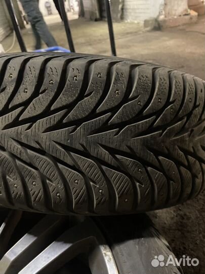 Yokohama 104ZR 265/50 R20