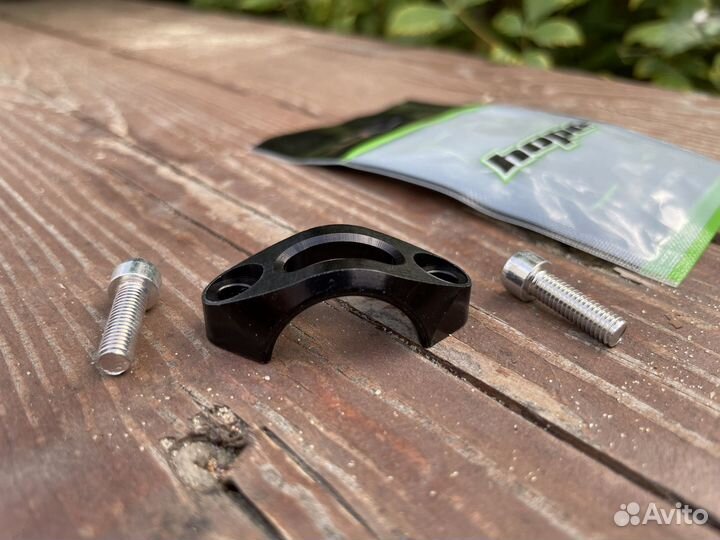 Зажим для ручки Hope Tech 3 Master Cylinder Clamp