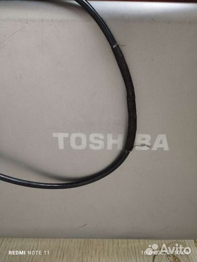 Ноутбук toshiba