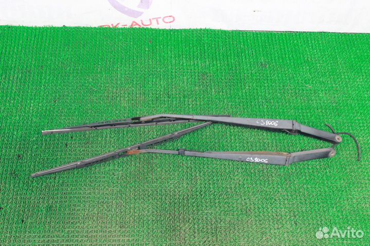 Трапеция дворников Chevrolet Suburban GMT800