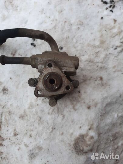 Daewoo Nexia 8-16кл. Насос гур