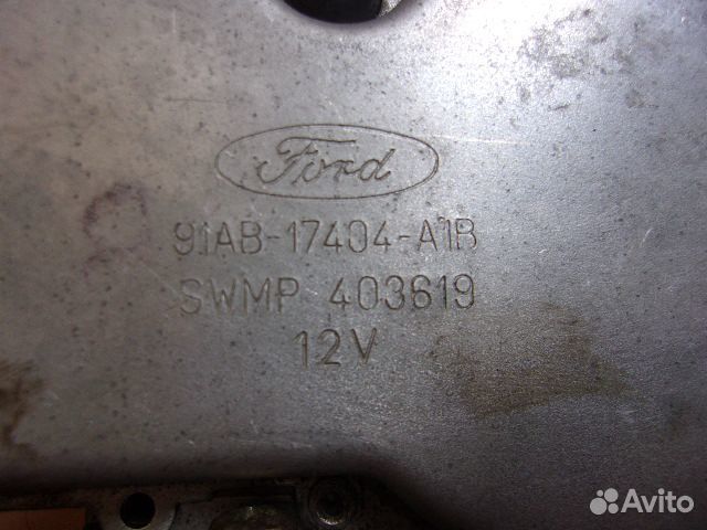Форд Эскорт 90-95г., мотор стеклоочистителя задний