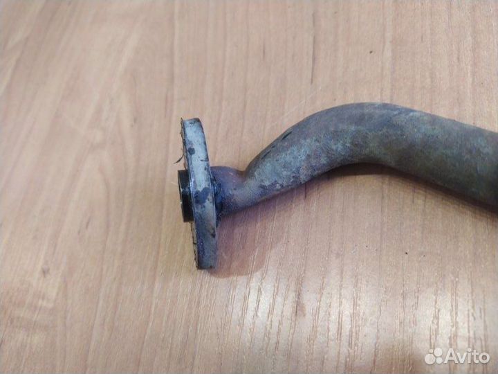 Трубка слива масла с турбины Volkswagen Passat B5
