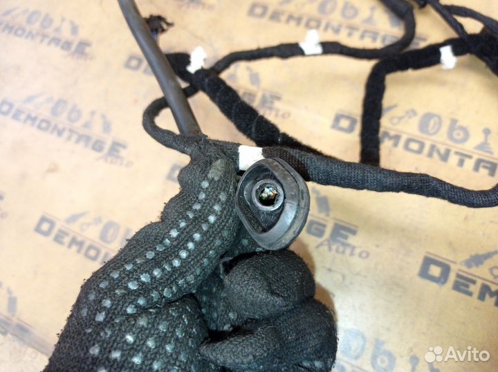 Проводка крышки багажника Passat B5 Рестайл Седан