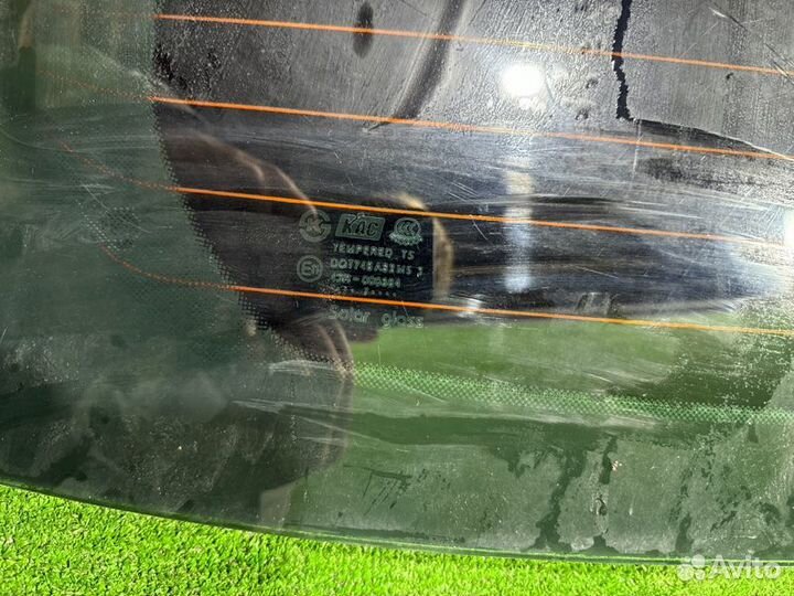 Стекло двери багажника Chevrolet Captiva