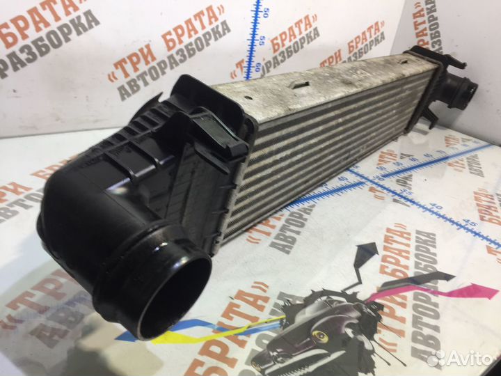 Мерседес С-Класс Радиатор интеркулера