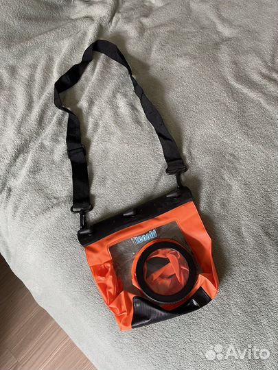 Чехол для подводной съемки на фотоаппарат