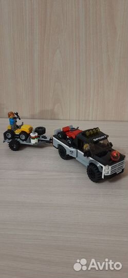 Lego City 60148 гоночная команда квадроциклов
