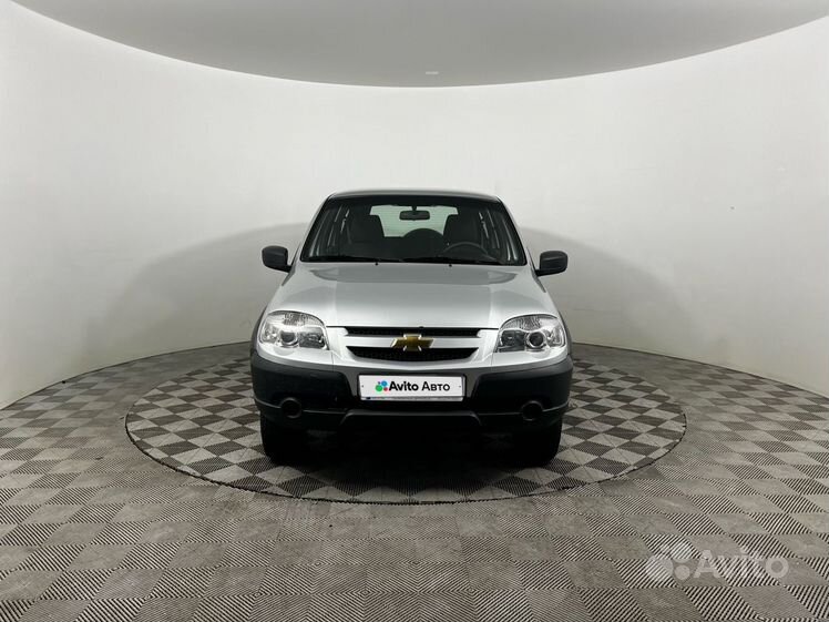 Chevrolet Niva: цена, технические характеристики, фото Шевроле Нива, отзывы, обои