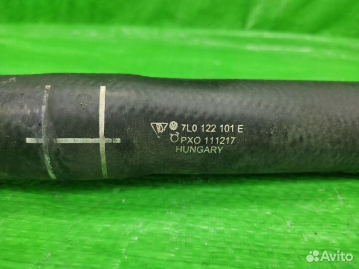 Патрубок радиатора верхний Volkswagen Touareg