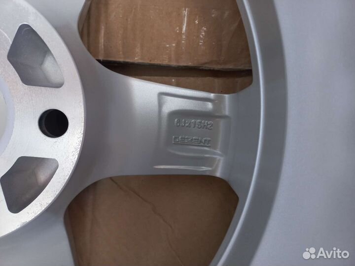 Диски R15 5x112 Dezent TY Silver