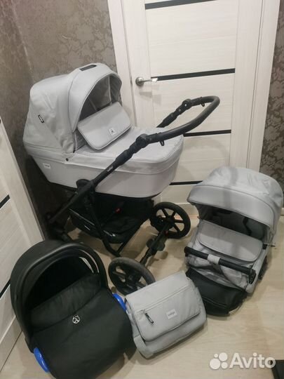 Коляска indigo 3 в 1 новая