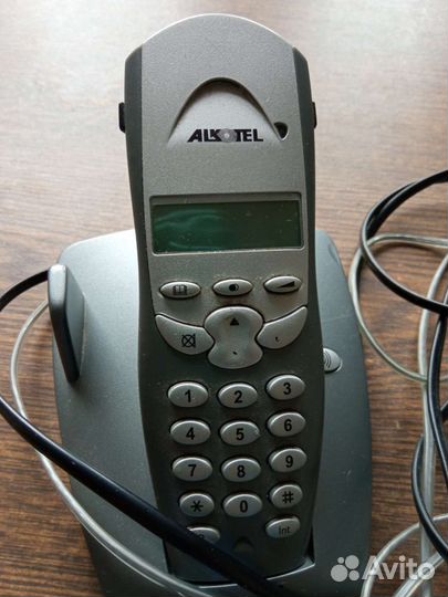 Телефон беспроводной