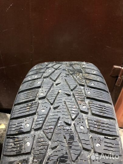 Nokian Tyres Hakkapeliitta 7 215/60 R16 99T