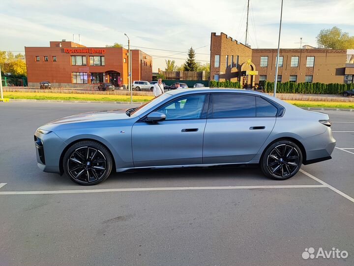 BMW 7 серия 3.0 AT, 2023, 50 км