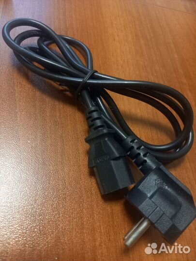 Шнур питания для компьютера