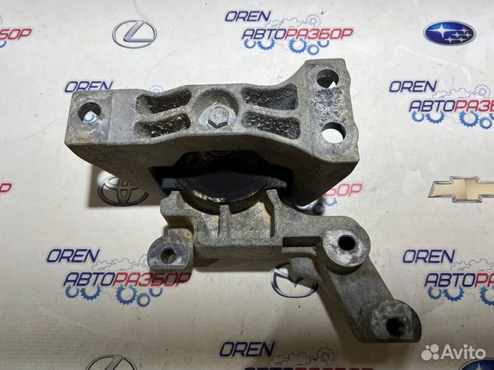 Подушка двигателя правая Nissan Juke 1.6 2012