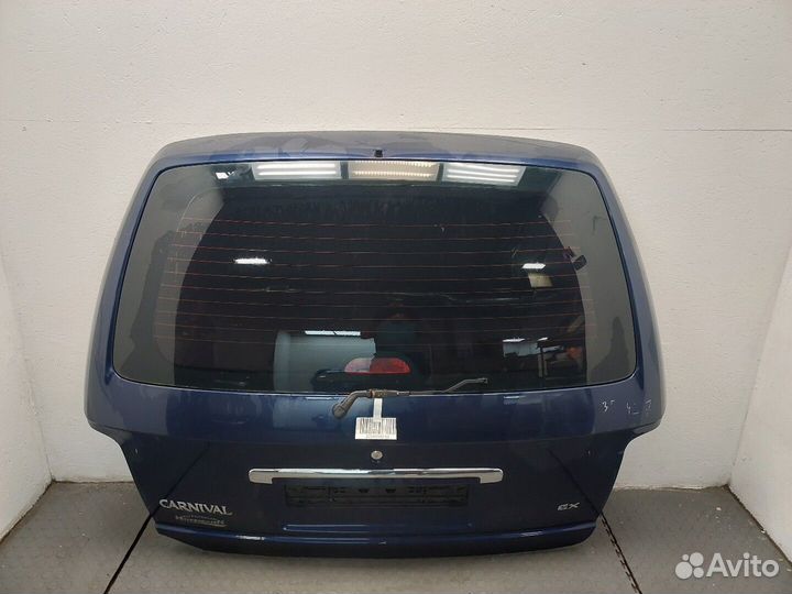 Крышка багажника киа Carnival, 2005