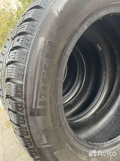 Pirelli Ice Zero 205/60 R16