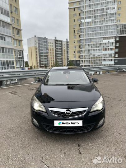 Opel Astra 1.6 AT, 2010, 233 000 км