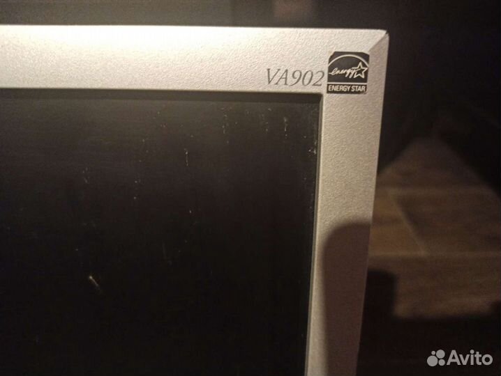 Монитор компьютерный