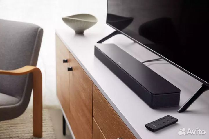 Саундбар Bose Smart Soundbar 300
