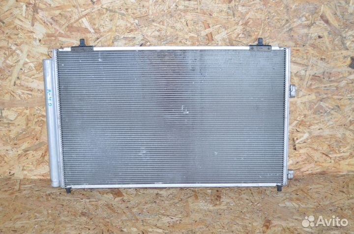 Радиатор кондиционера Toyota Rav4 2.2L diesel