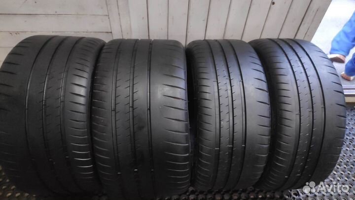 Michelin Pilot Sport Cup 2 245/35 R20 и 305/30 R20