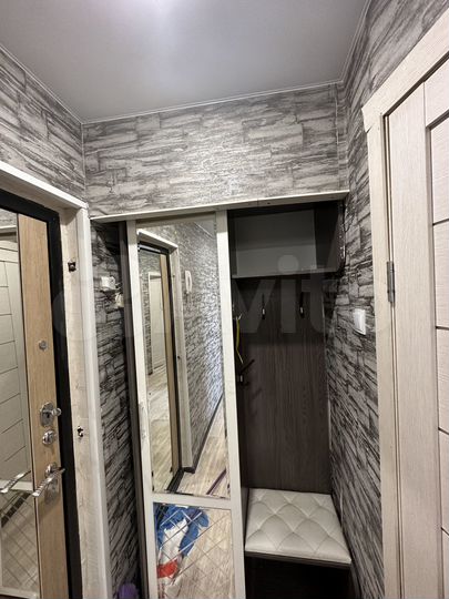 2-к. квартира, 55 м², 4/9 эт.