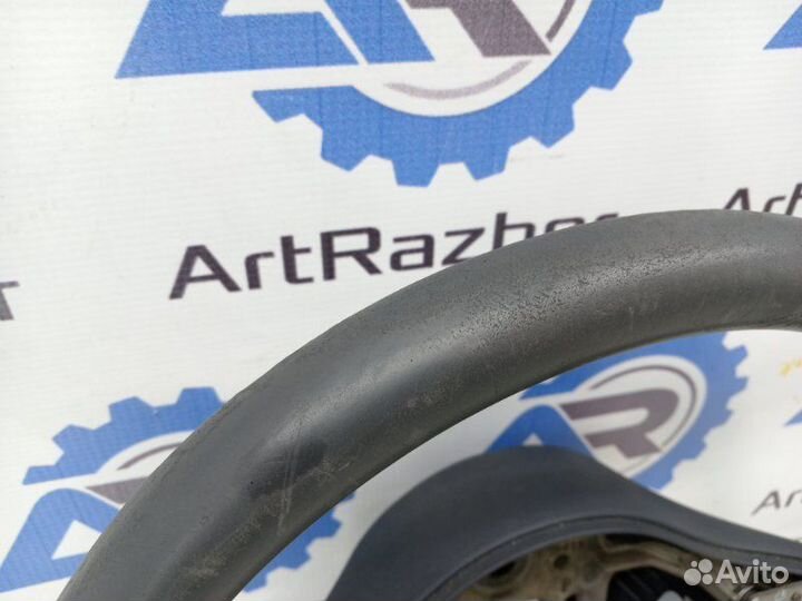 Руль Mitsubishi Colt 6 Z25A 1.3 4G19 90 Л.С 2003