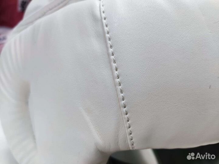 Шлем для каратэ белый