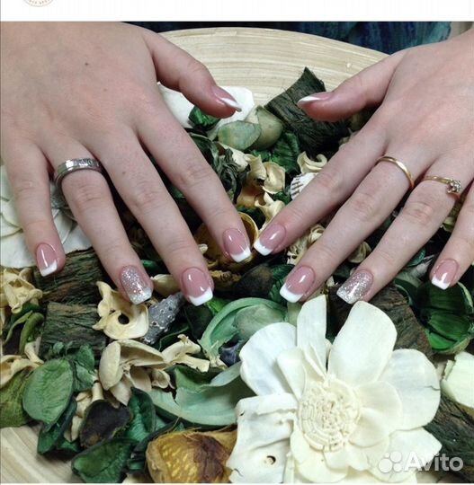 Услуги мастера маникюра и педикюра