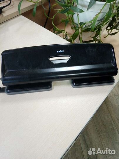 Дырокол index