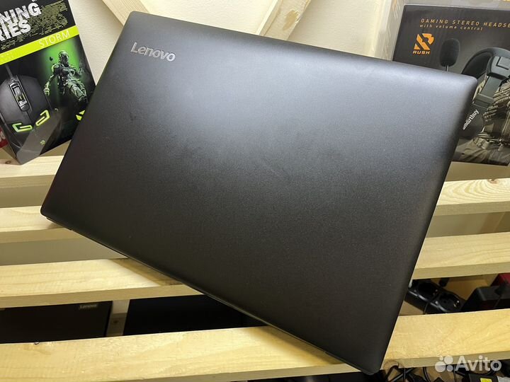 Шикарный Lenovo 512/8 Nvidia MX110