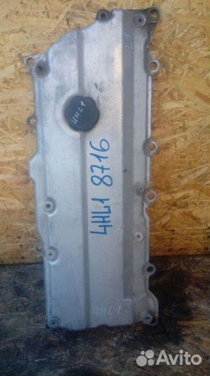 Крышка клапанная Isuzu Elf NKR81E 4HL1