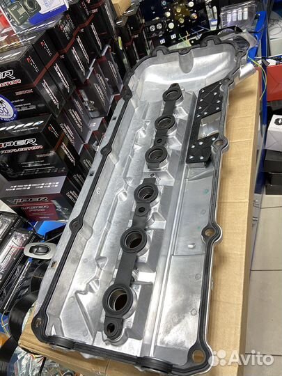 Алюминиевая клапанная крышка bmw m52