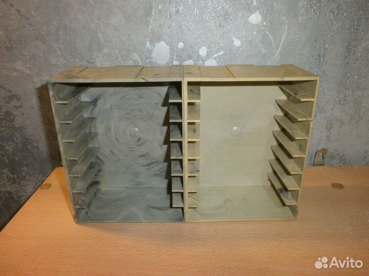 Подставка под аудиокассеты (кассетница)