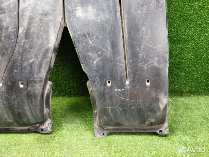 Воздухозаборник Toyota Land Cruiser 200 2008