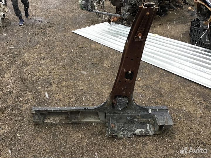 Порог со стойкой правый Toyota Corolla E15 2006-20