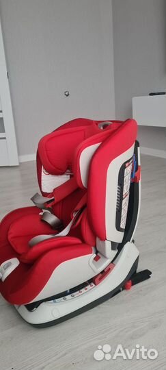Детское автокресло от 0 до 12 лет