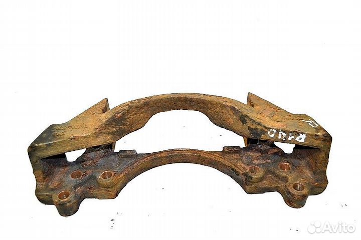 Скоба суппорта, переднего моста, правая renault tr