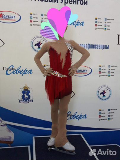 Платье для фигурного катания