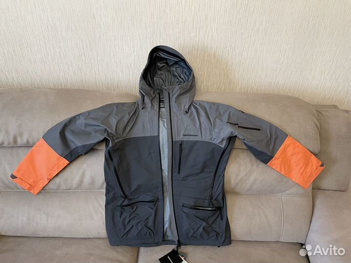 Куртка женская Peak Performance Gore-Tex 3L (L)