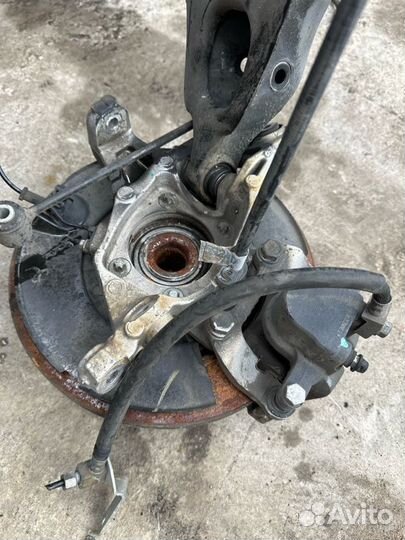 Ступица задняя правая Chrysler 300C LD ERB 2014