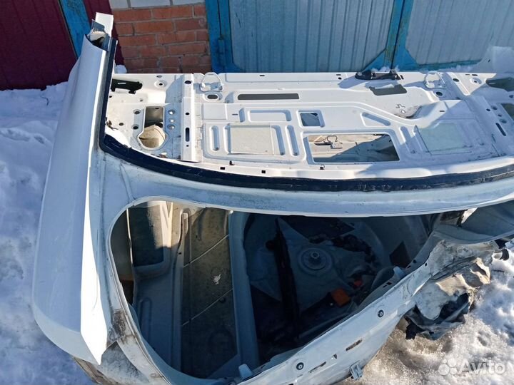 Четверть левая, от фольксваген поло 2014 года