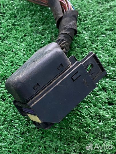 Фишка разъем Mercedes-Benz S-Class W221 273.968